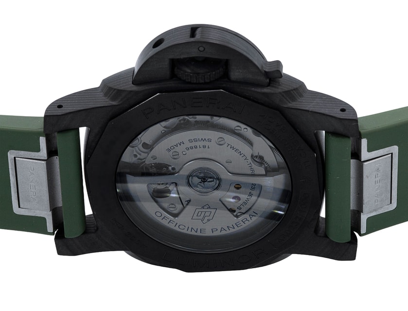 Panerai Luminor Quaranta PAM01526 Image 4